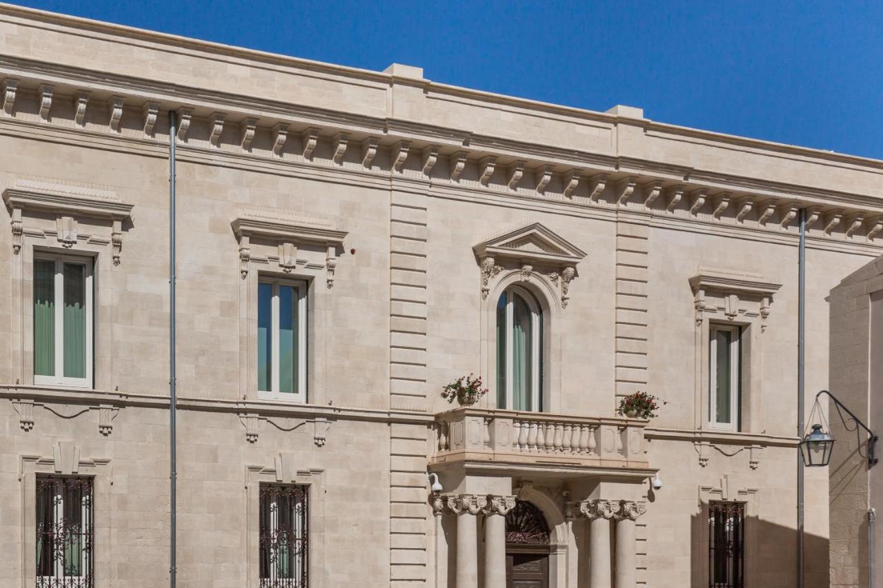 Palazzo Favacchio - Patane Hotel Шикли Екстериор снимка